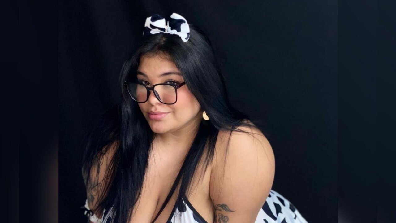 Live Porn Camera of CarolineSomers