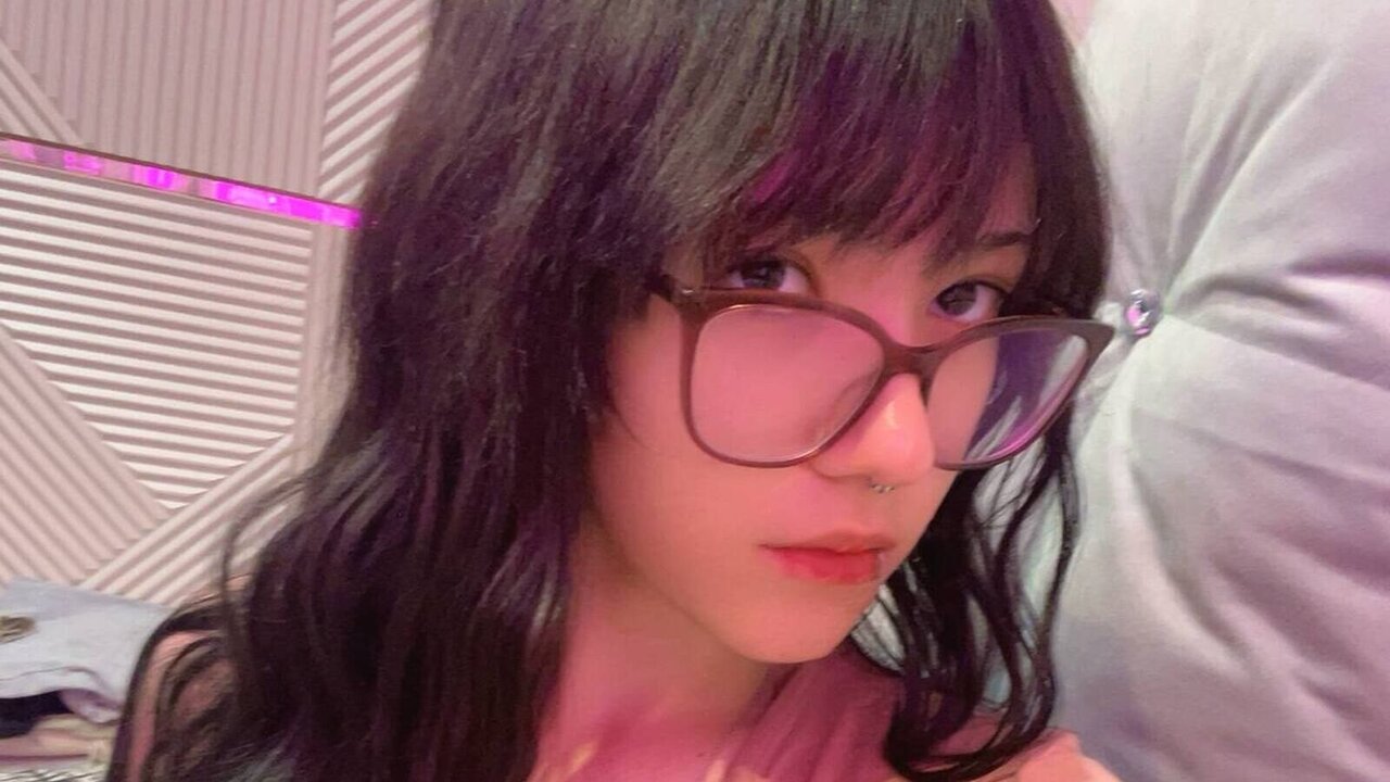 Live Porn Camera of WynellBoursiquot