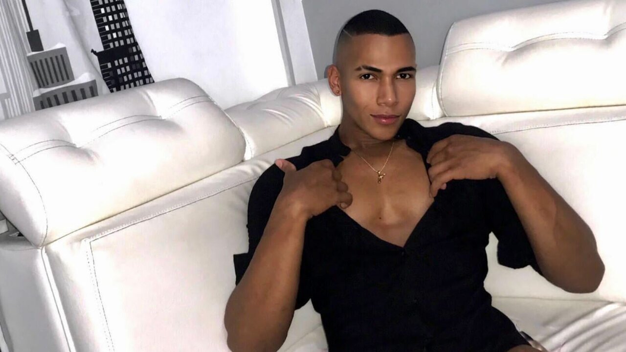 Live Porn Camera of DominikConnor