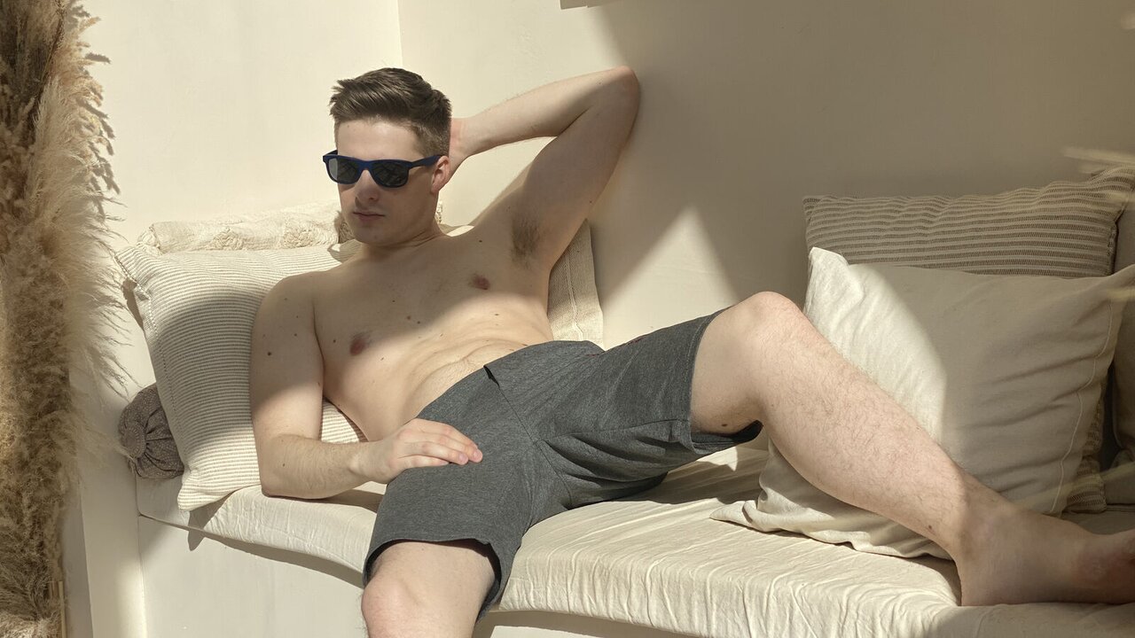 Live Porn Camera of EvanKitty