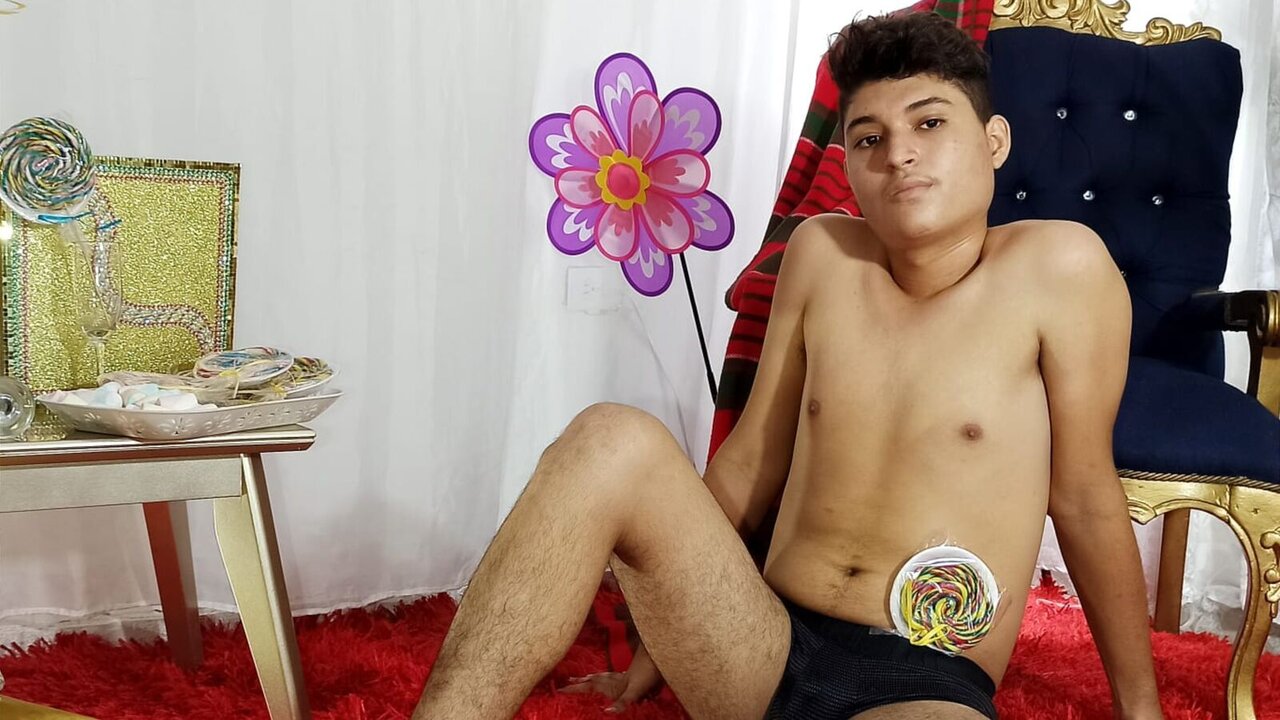 Live Porn Camera of JUSTINLEAL