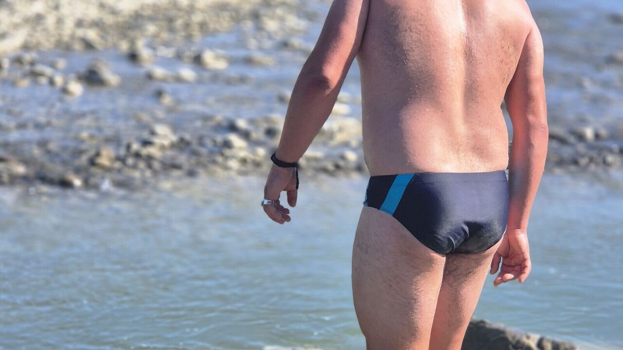 Live Porn Camera of LeonMarinescu