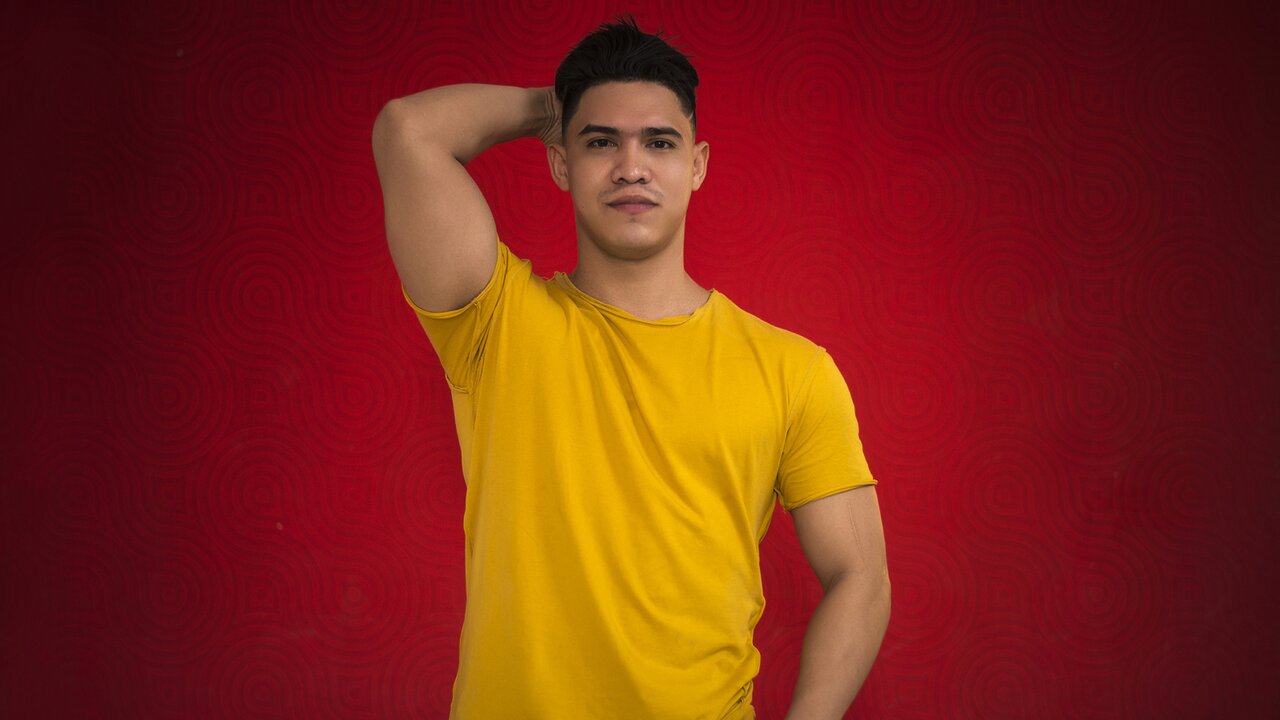 Live Porn Camera of LouisDeLaTorres