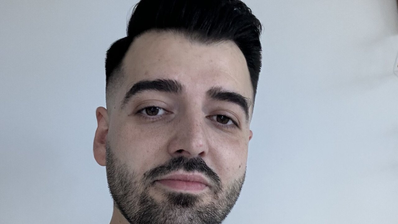 Live Porn Camera of LucasitoGreen