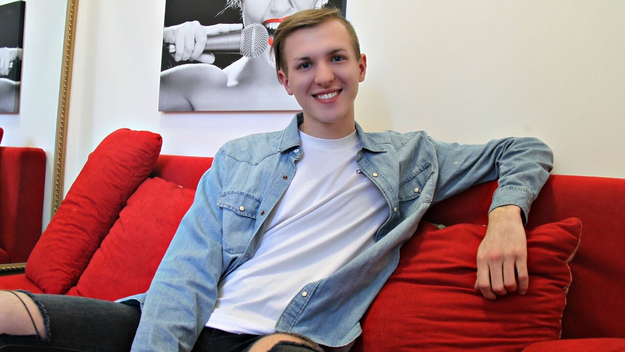 Live Porn Camera of LuckyEgor