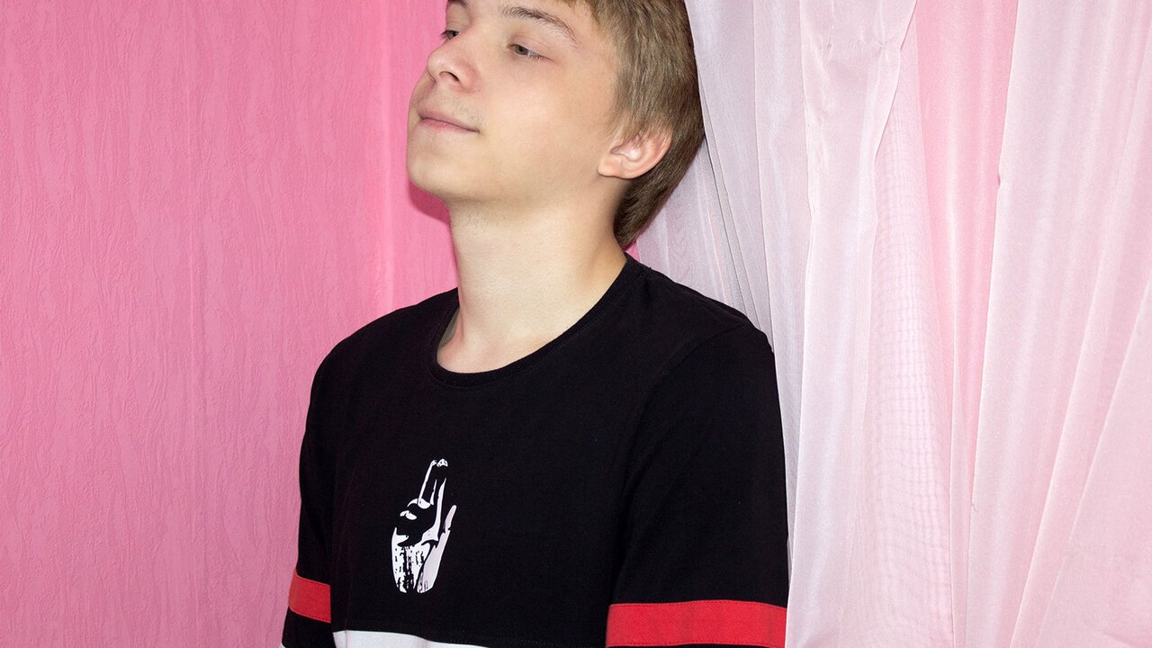 Live Porn Camera of RichardHilton