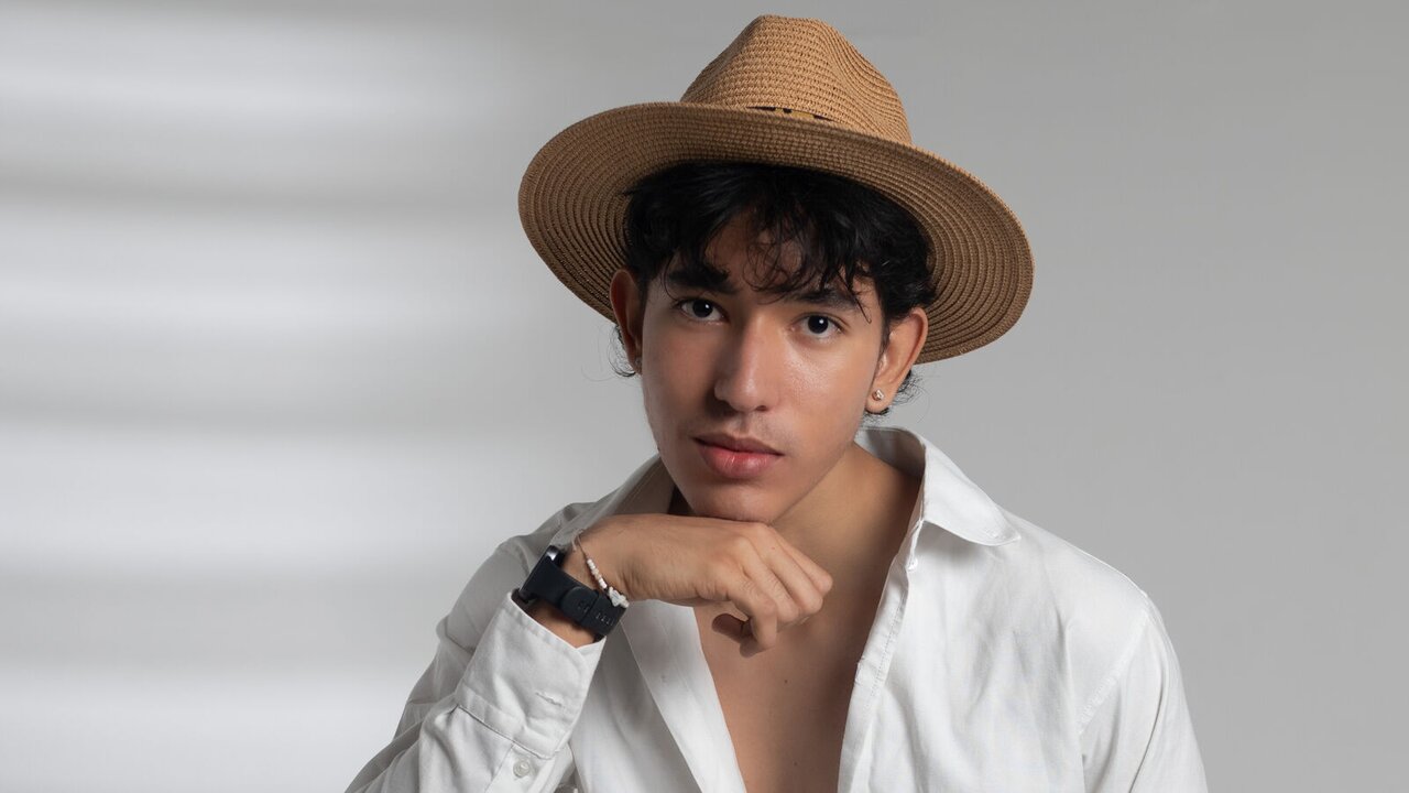 Live Porn Camera of RickFlame