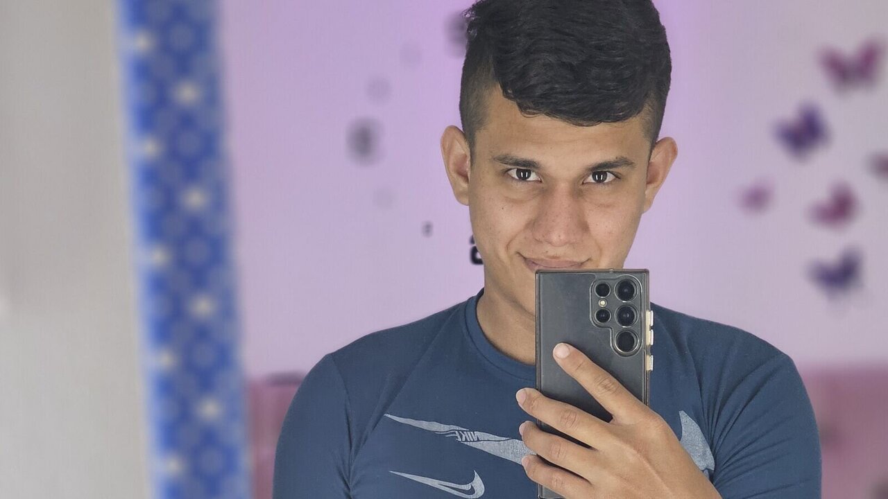 Live Porn Camera of SegioElsher