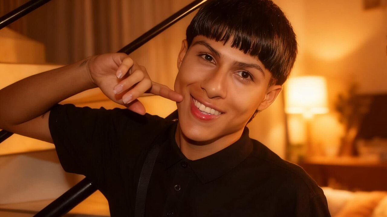 Live Porn Camera of StormLux