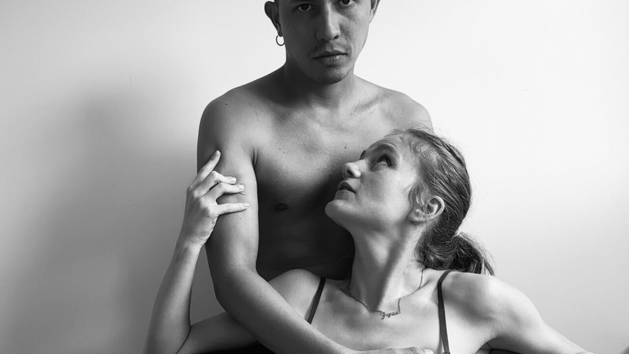 Live Porn Camera of AndyZuzka