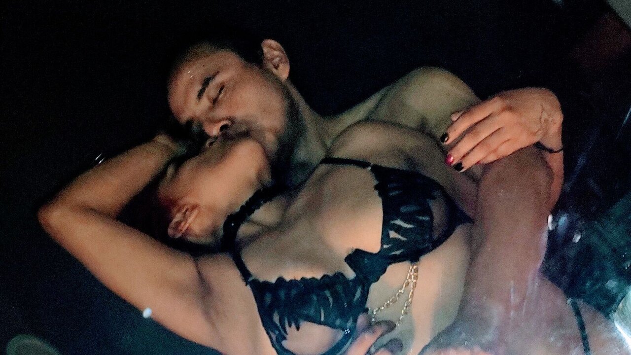 Live Porn Camera of SandraAndOmar