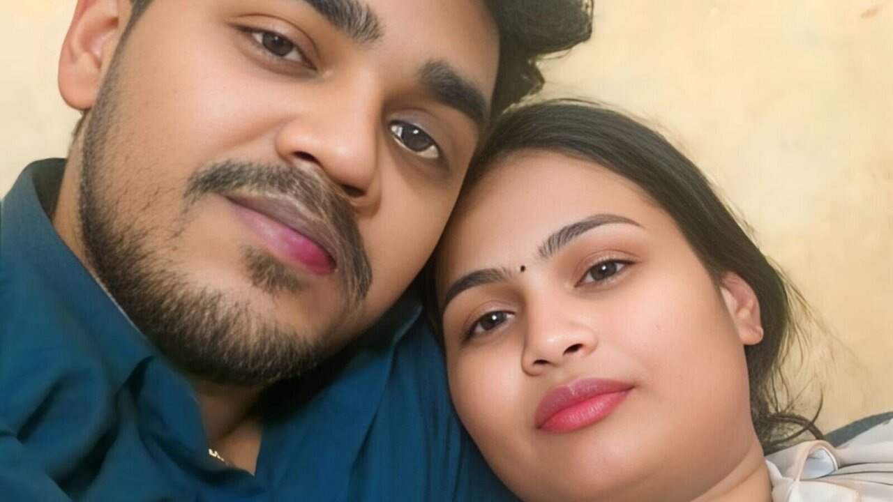 Live Porn Camera of TannuAndKumar