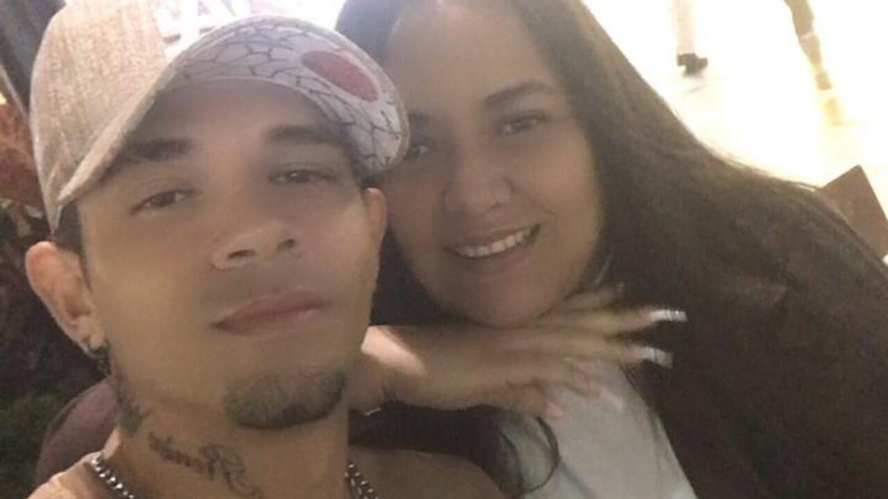 Live Porn Camera of YobanaReina