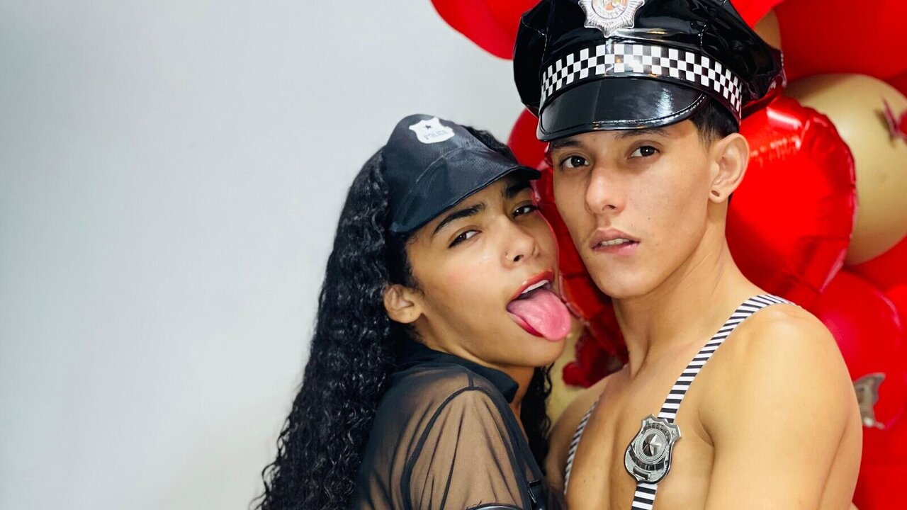 Live Porn Camera of ZafiroAndFlynn