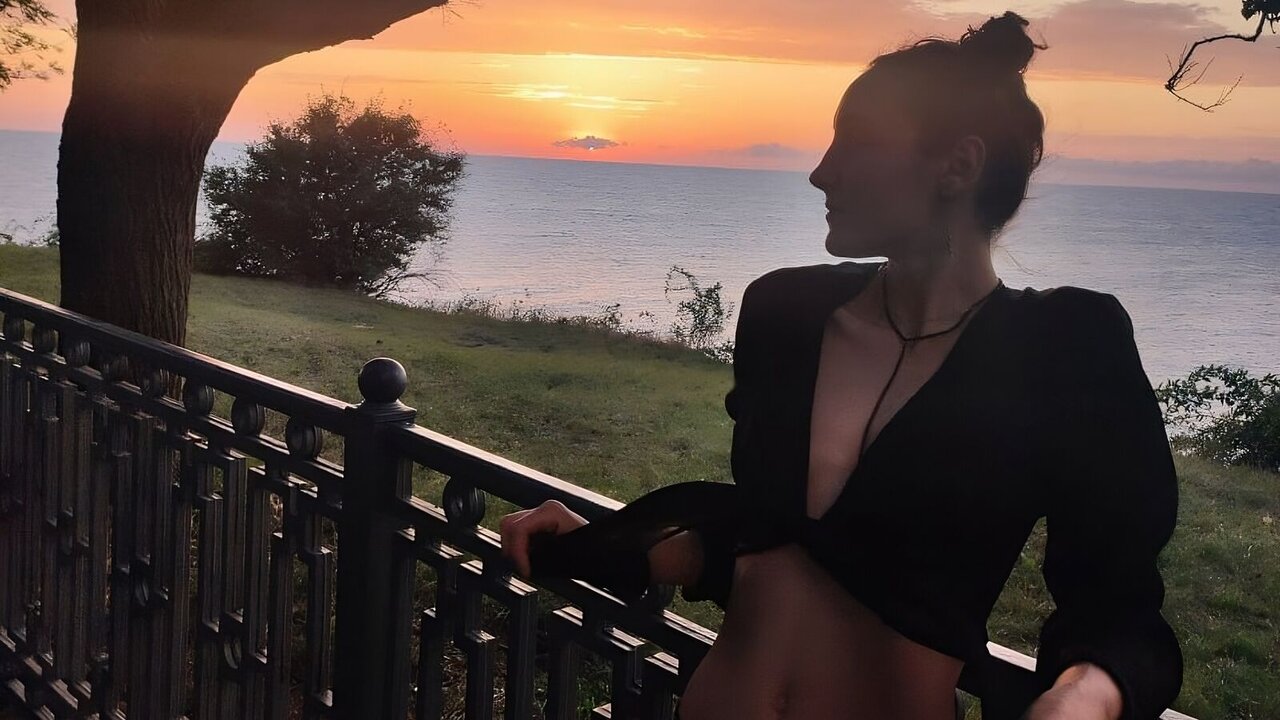 Live Porn Camera of AllisonReech