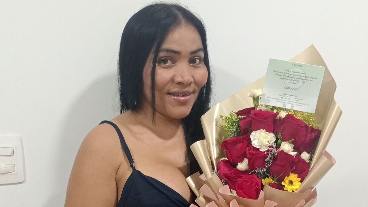 Live Porn Camera of AngelAmour