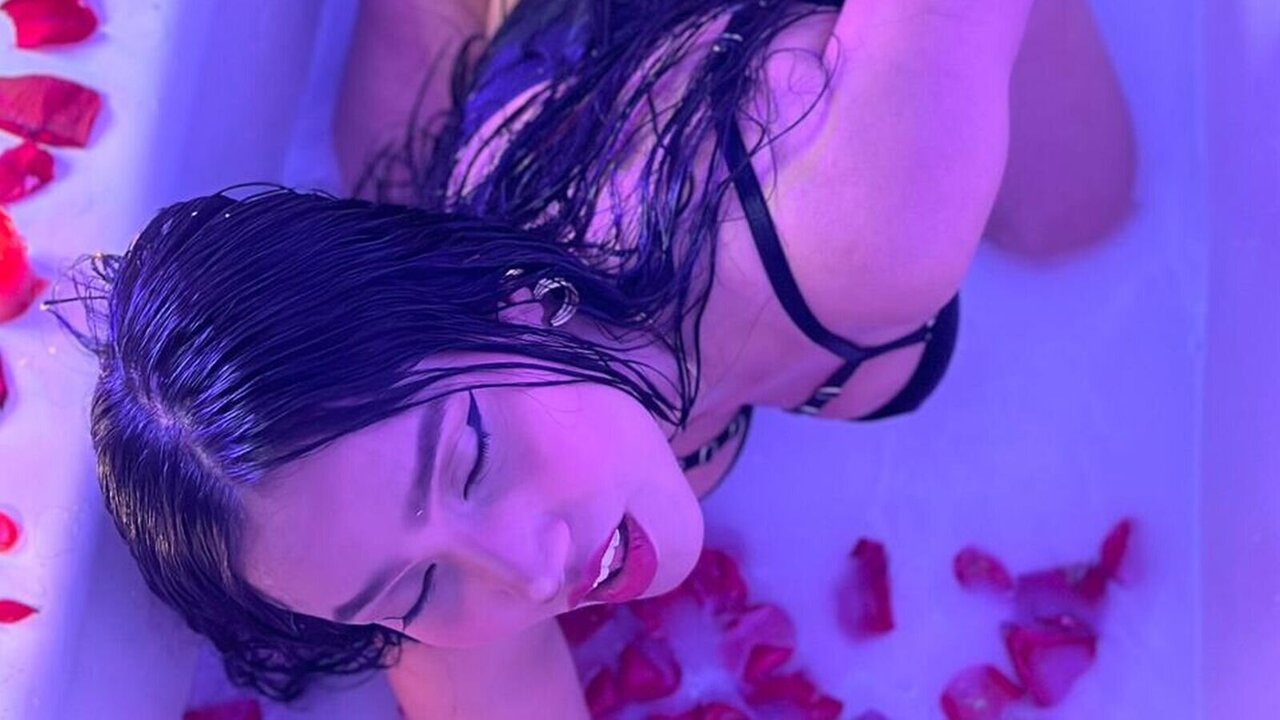 Live Porn Camera of RubyOceans