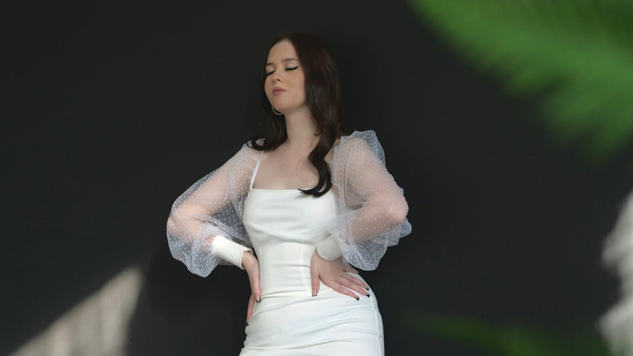 Live Porn Camera of AdalynnBrandt