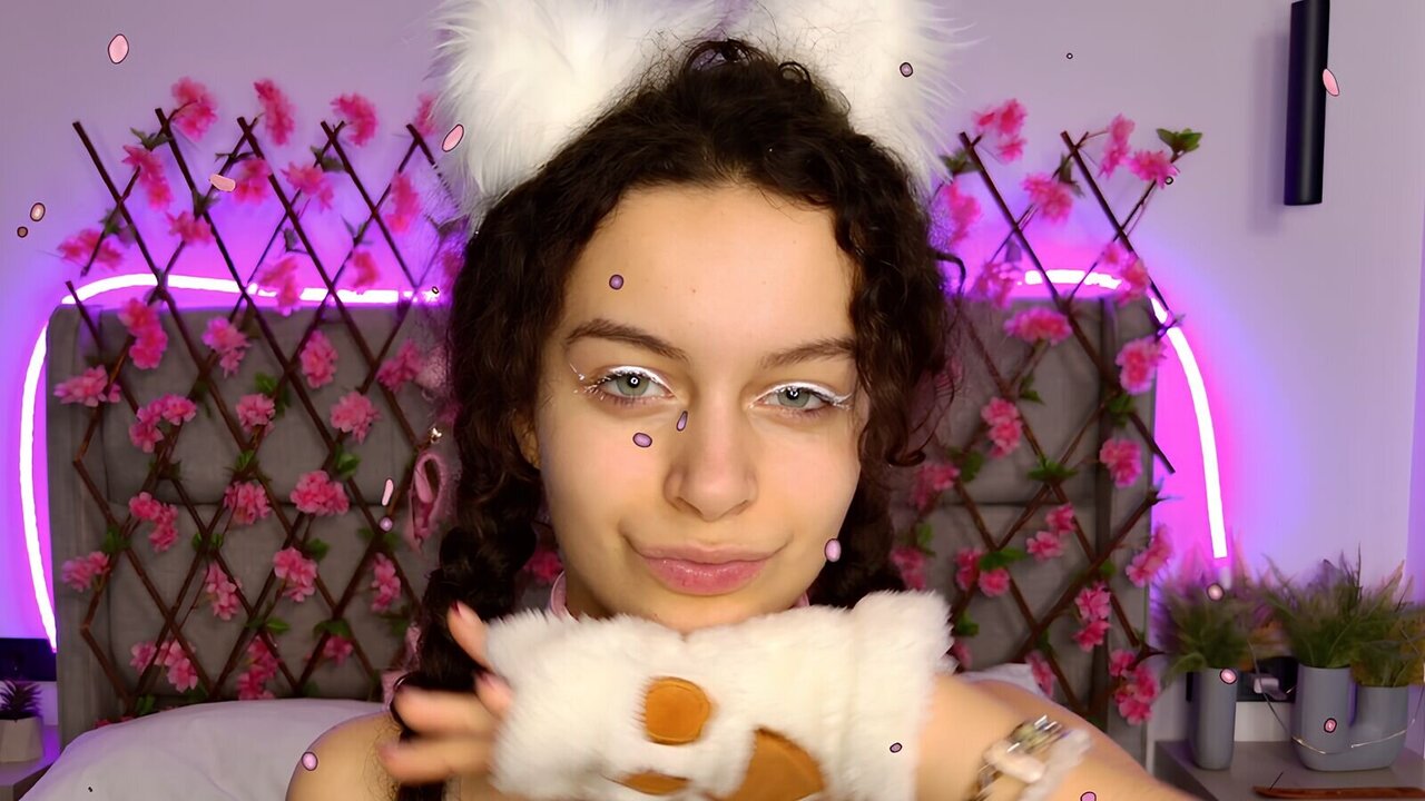 Live Porn Camera of AleraVion