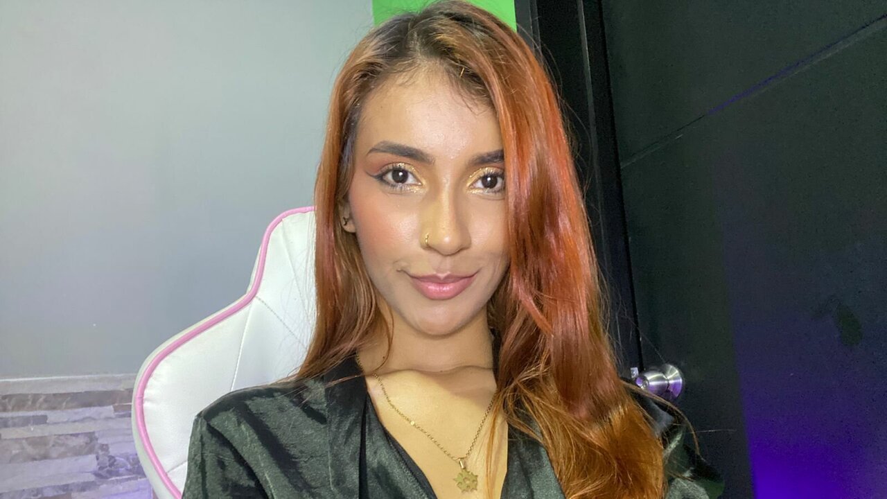 Live Porn Camera of AliceKarlson