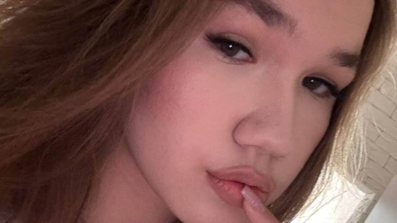 Live Porn Camera of AmberWave