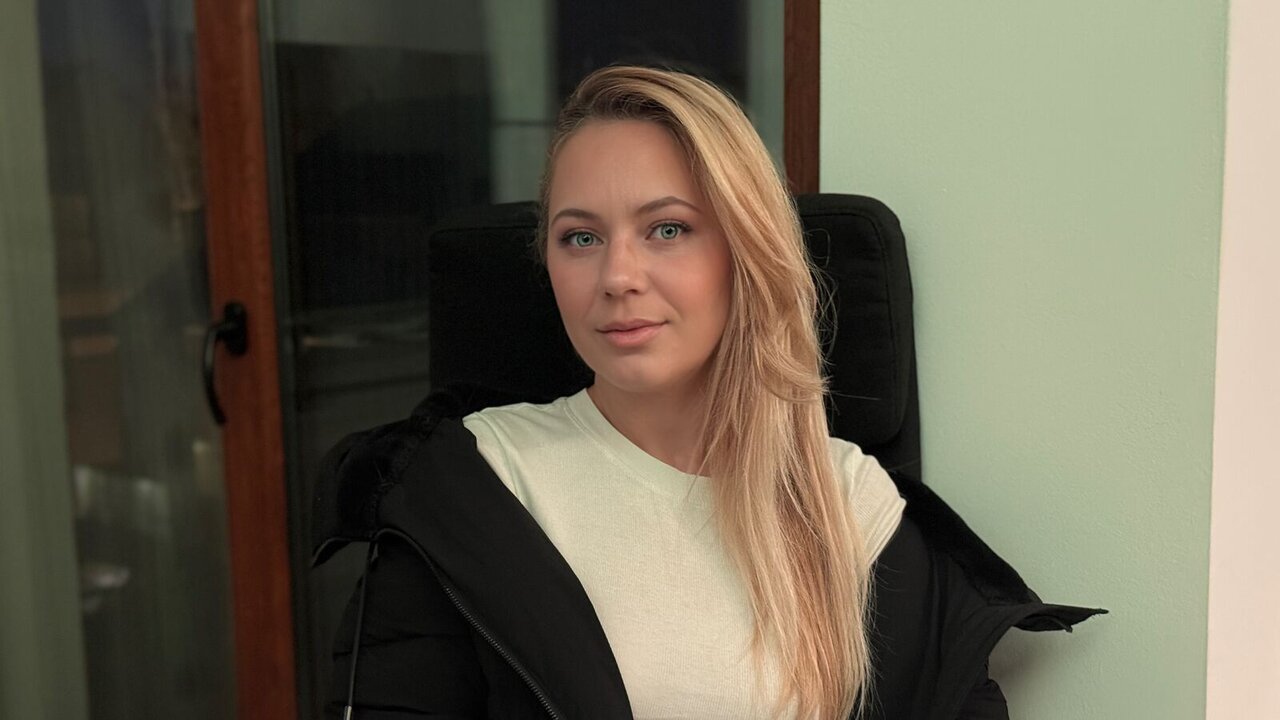 Live Porn Camera of AnyaLior