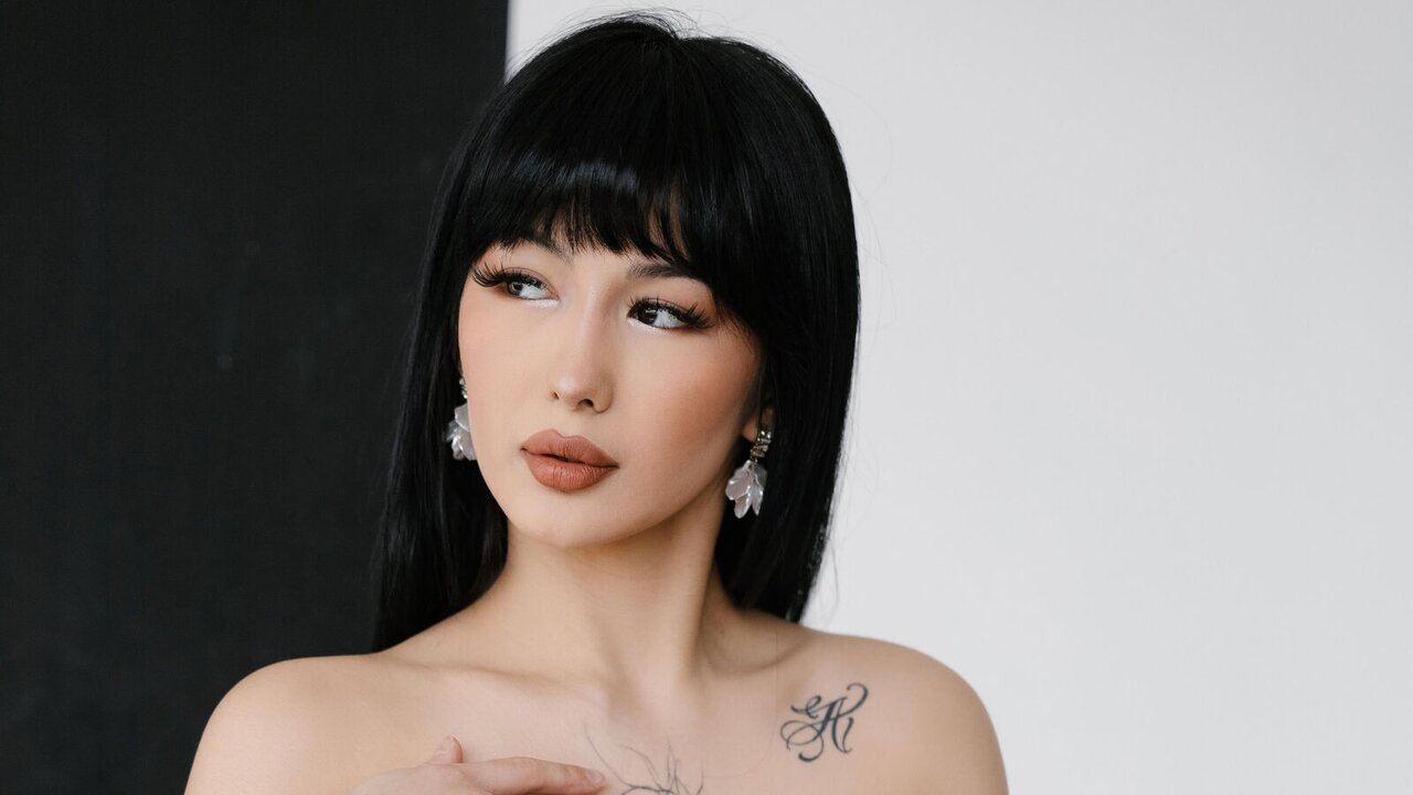 Live Porn Camera of AridaAlian