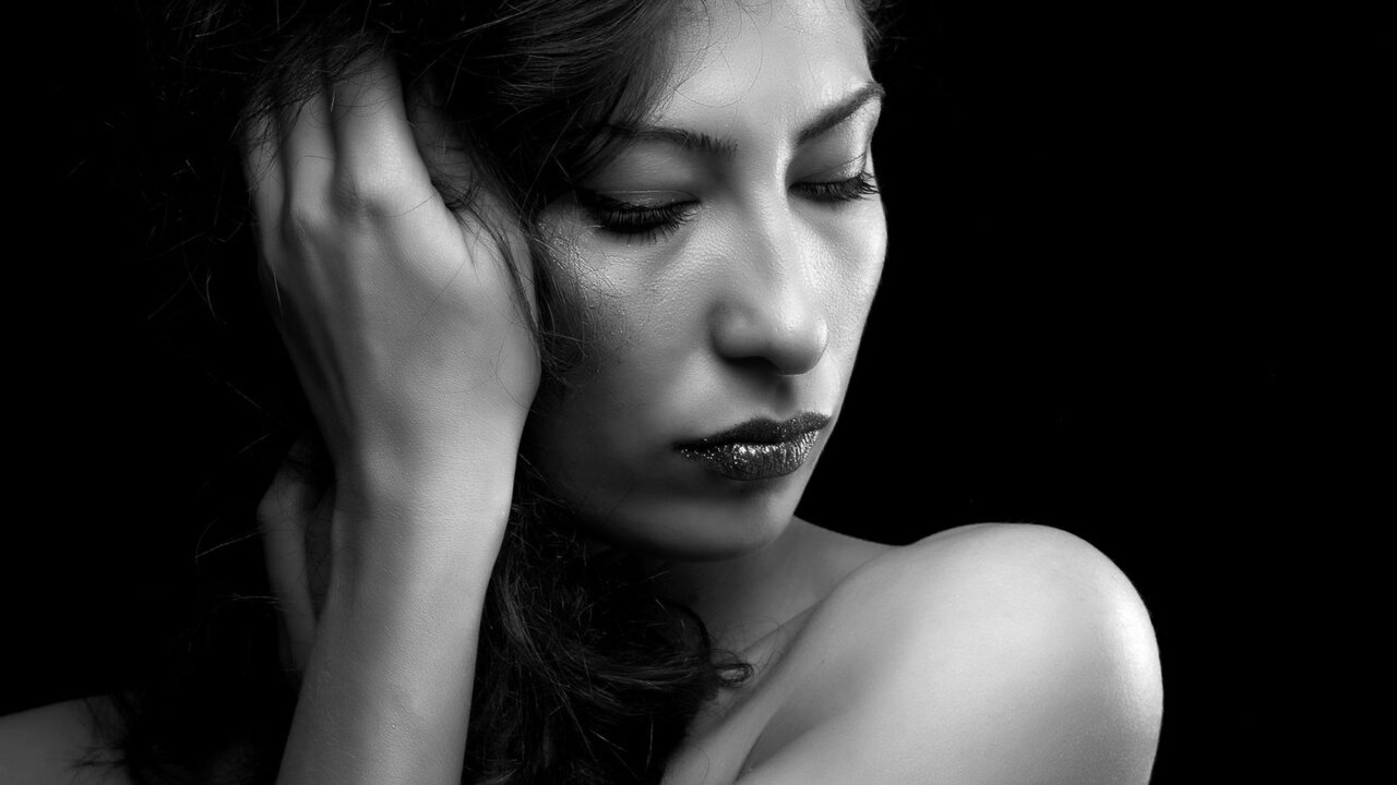 Live Porn Camera of CharlotteBele