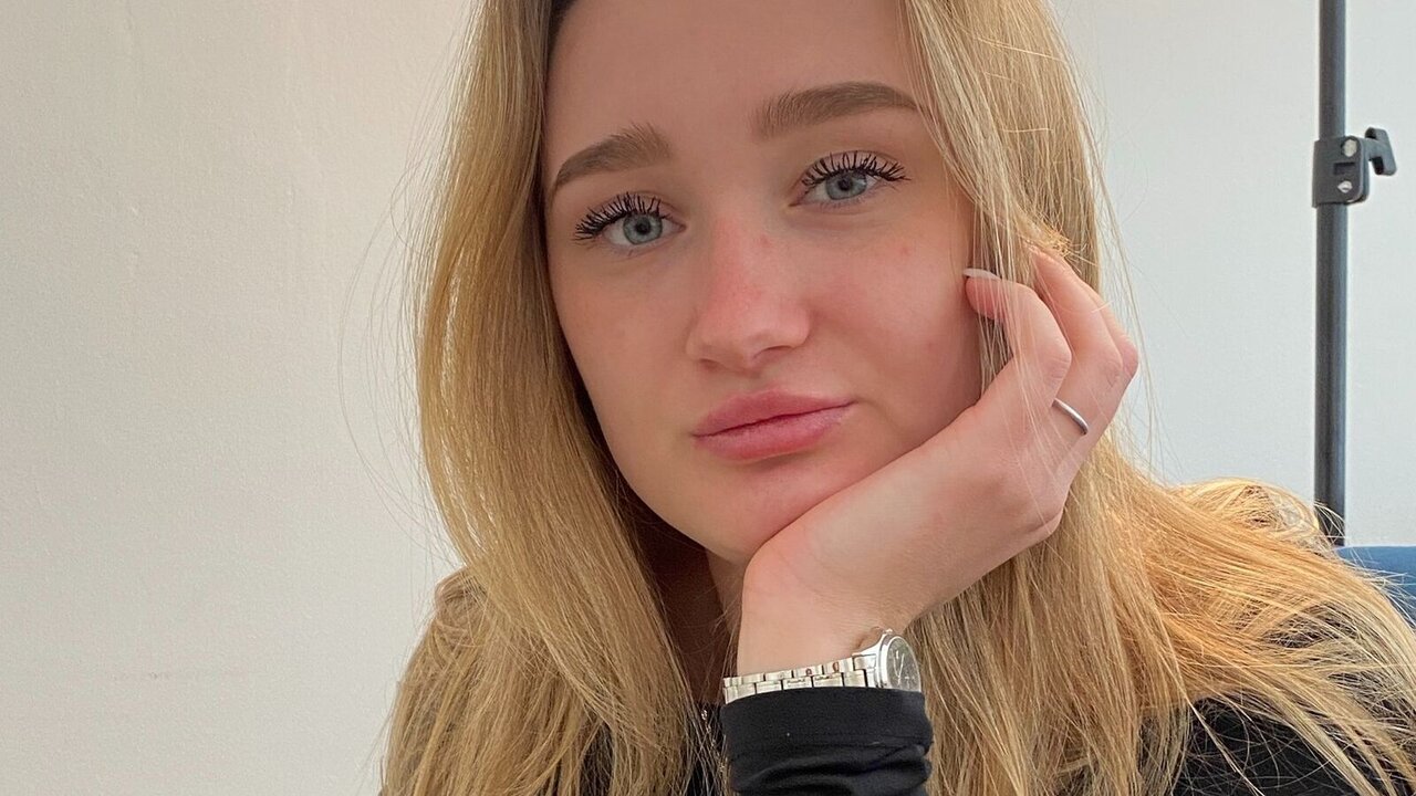 Live Porn Camera of CristieBozzone