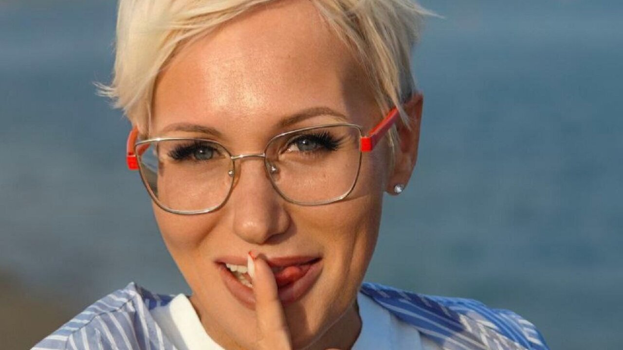 Live Porn Camera of DianaDillard