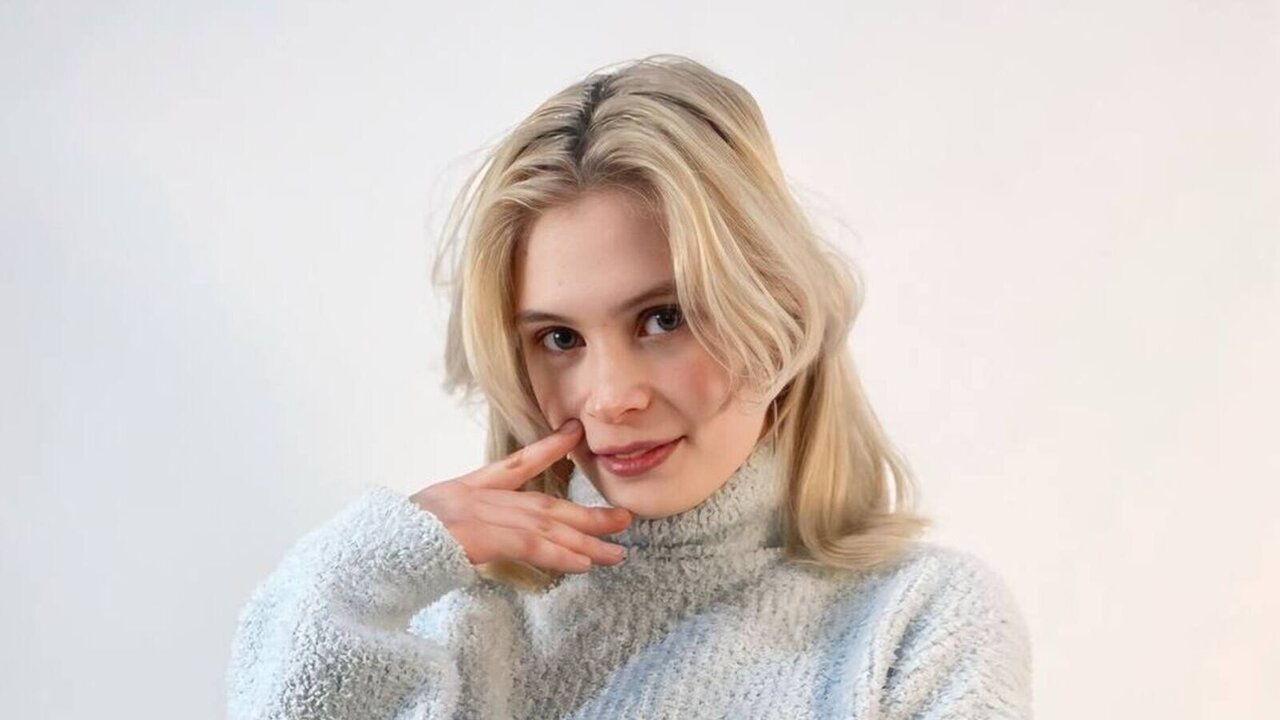 Live Porn Camera of DionTarzia