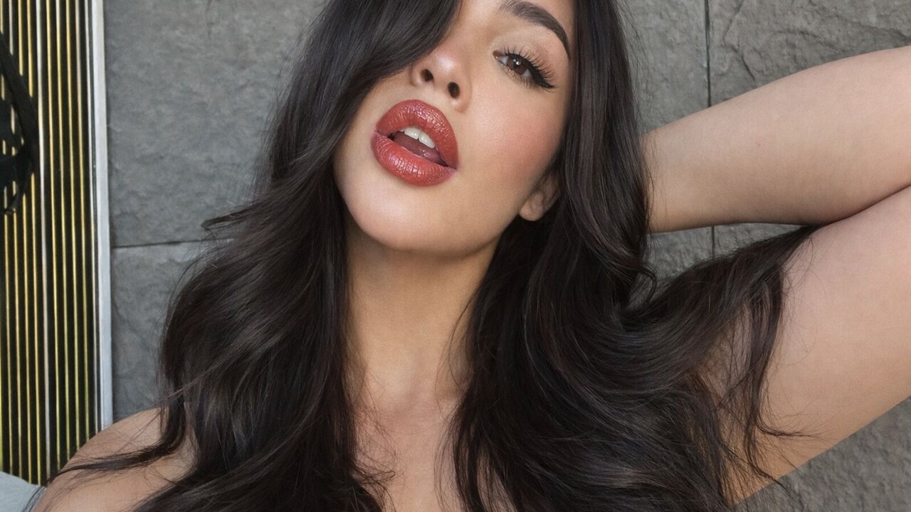 Live Porn Camera of DuainaSnowe