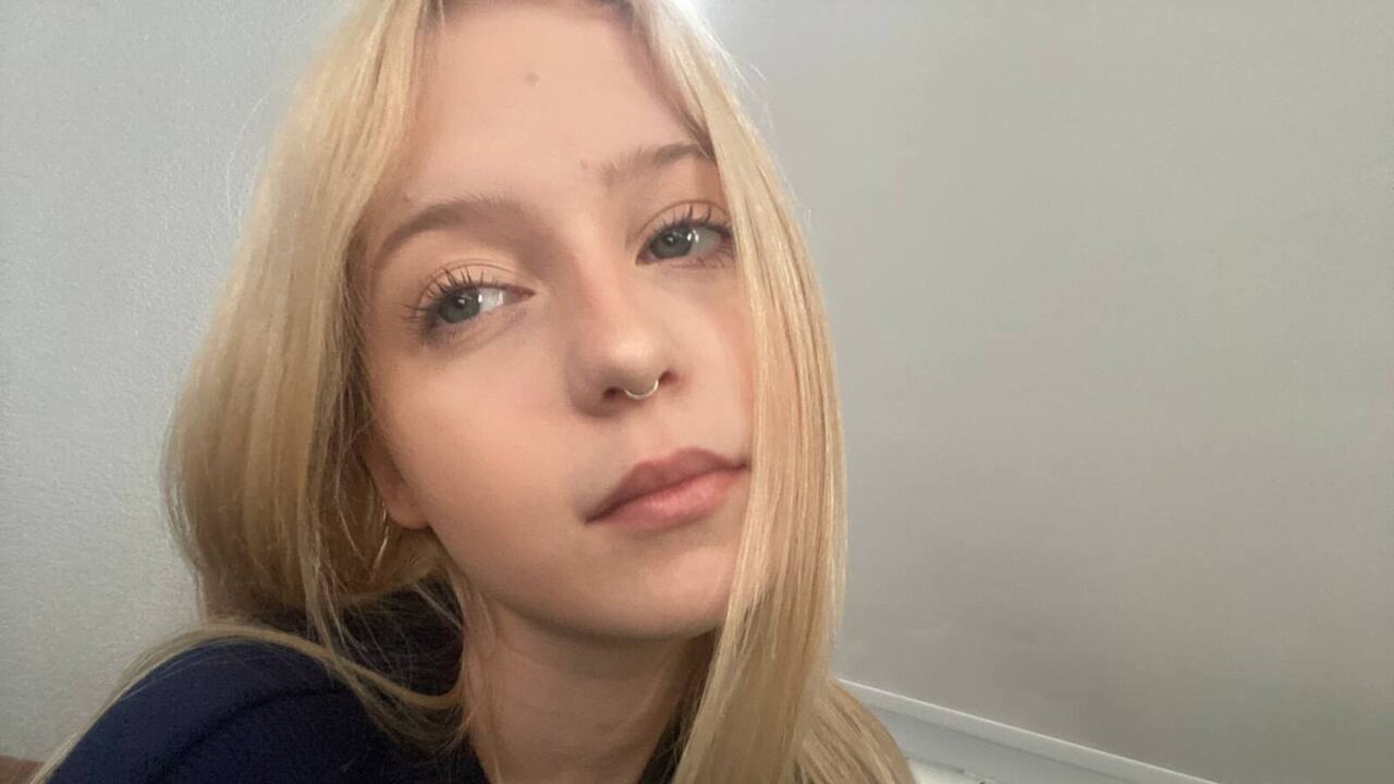 Live Porn Camera of ElizabethRowy