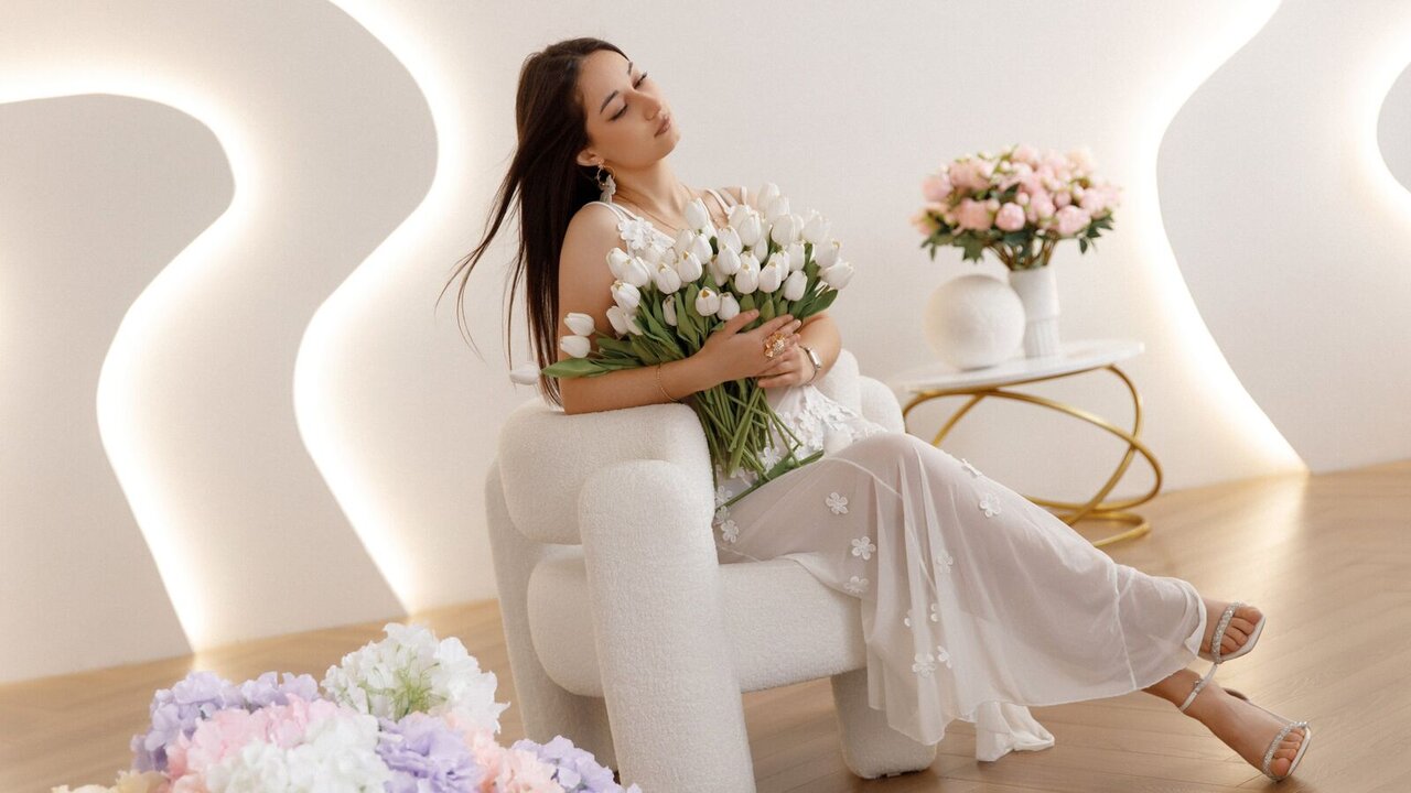 Live Porn Camera of ElviraWesdety