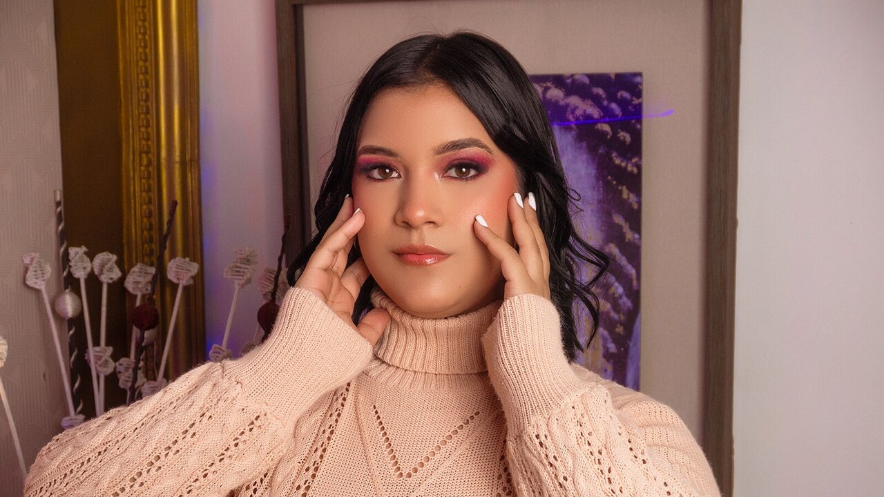 Live Porn Camera of EmiliReyes