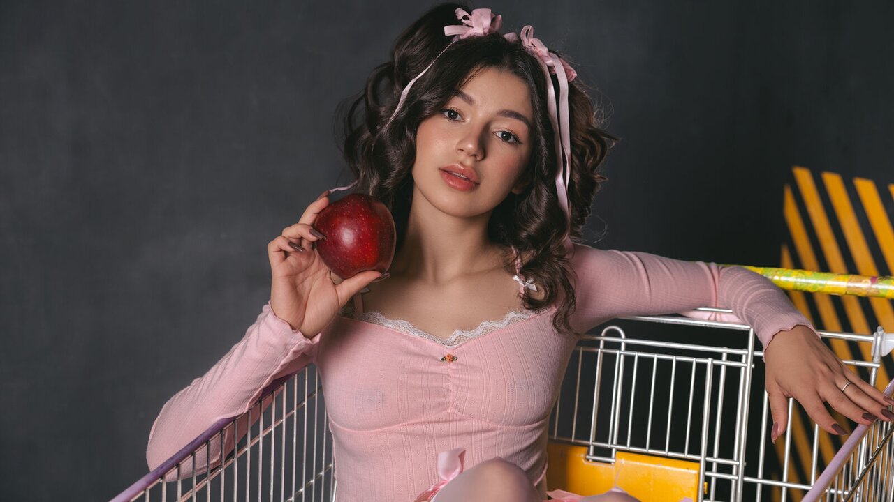 Live Porn Camera of EmmieWren