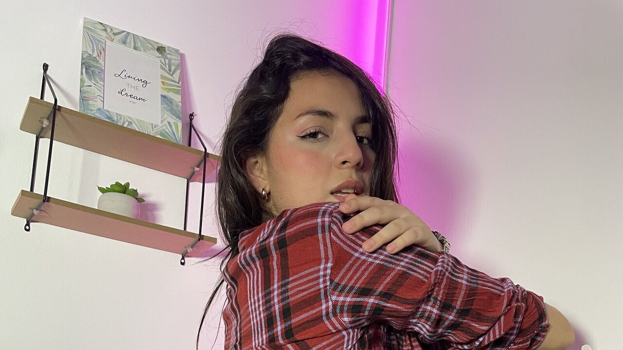 Live Porn Camera of EmmyRouss