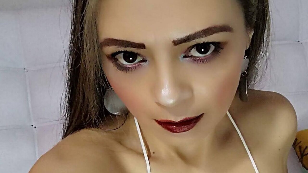 Live Porn Camera of EvelynLaRouse