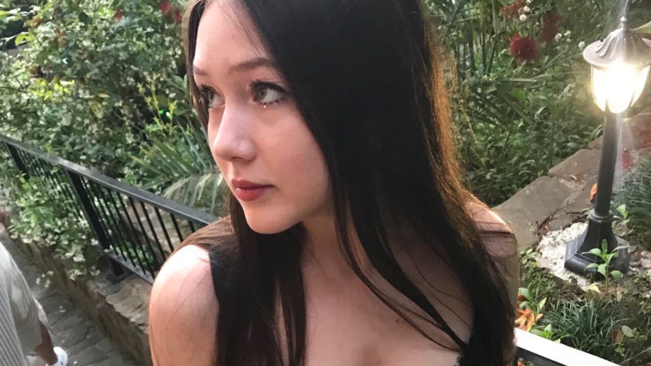 Live Porn Camera of GiannaSky