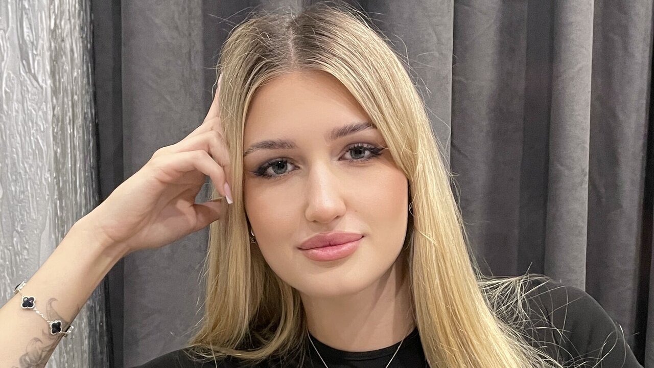 Live Porn Camera of IngaBlossom