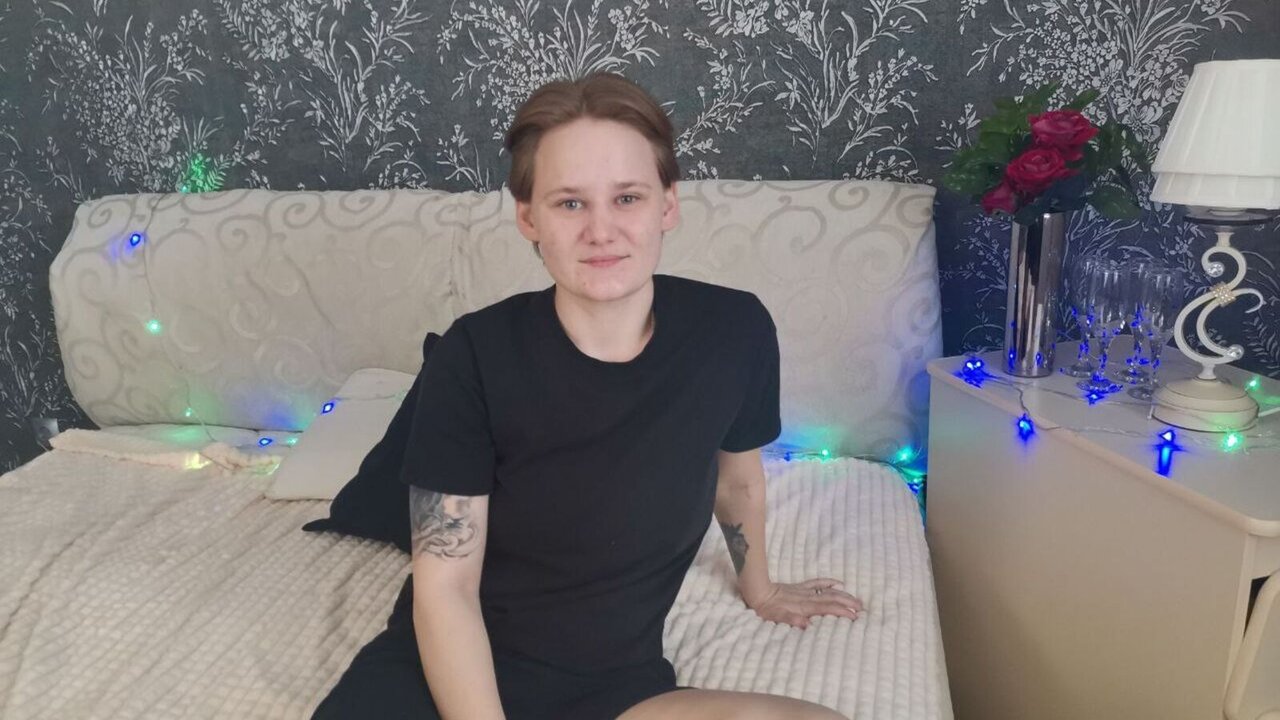 Live Porn Camera of KarinaBud