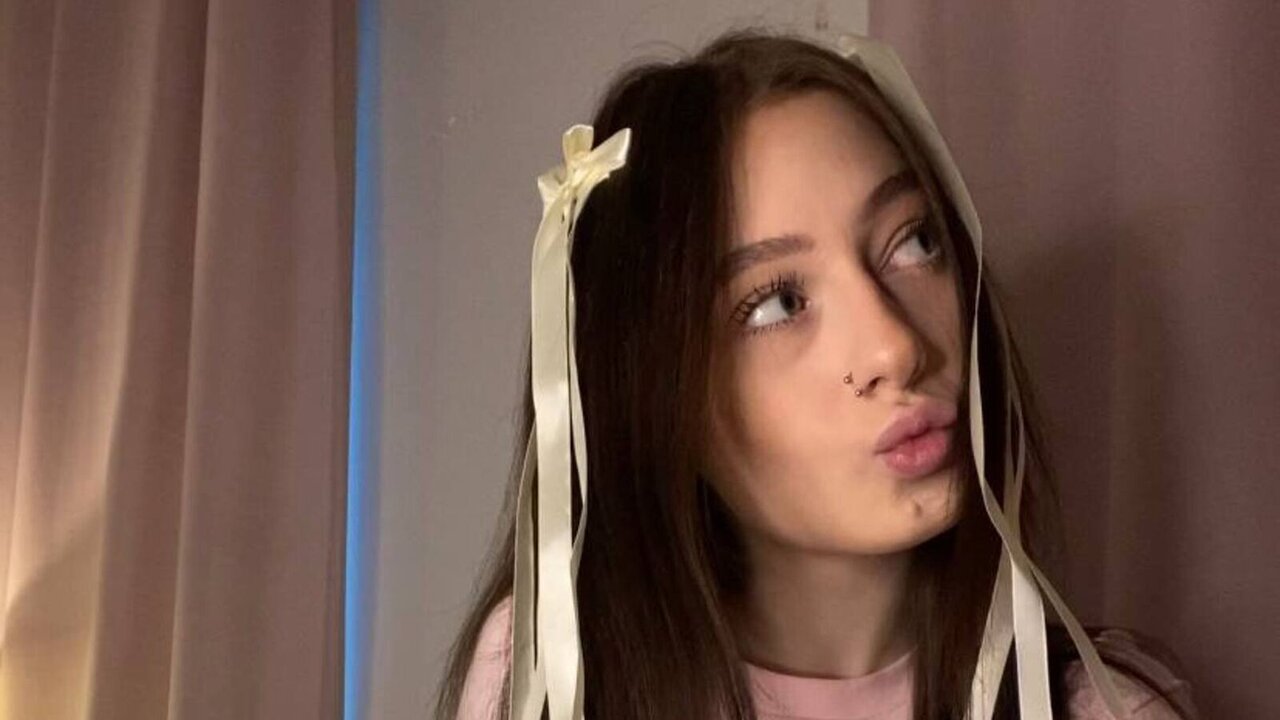 Live Porn Camera of Kaska