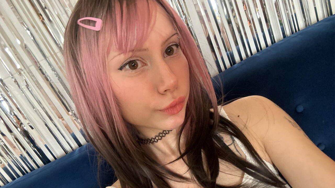 Live Porn Camera of KayaSnowy