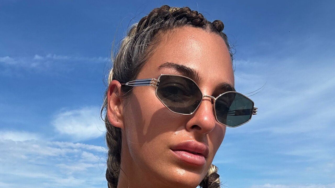 Live Porn Camera of KylieMonro