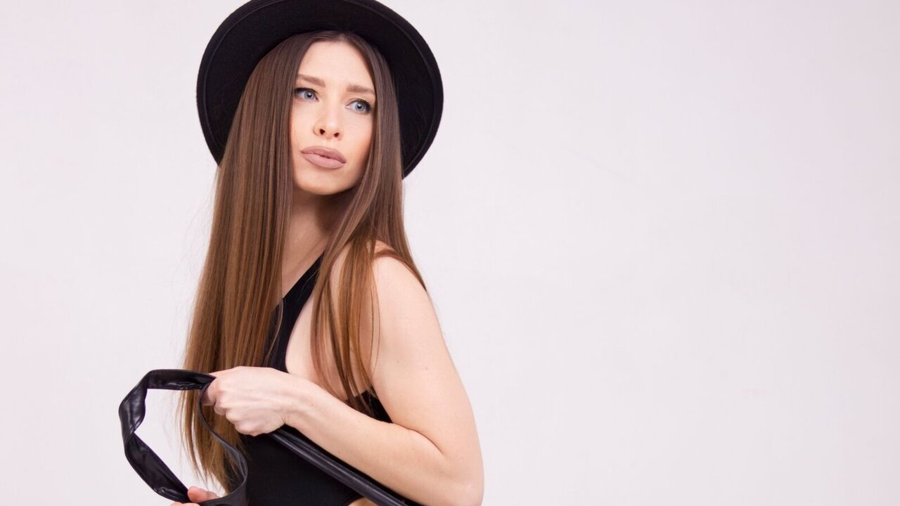 Live Porn Camera of LadyJenyka