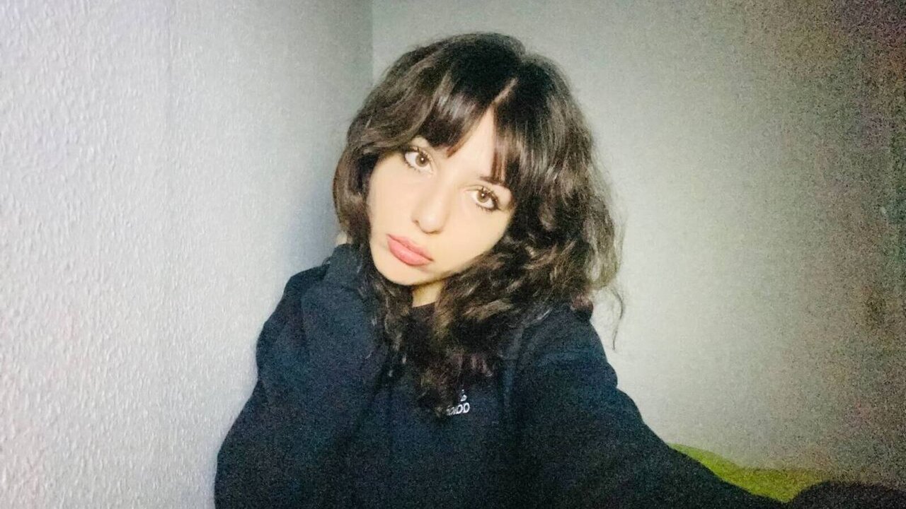 Live Porn Camera of LaylaMoonroe