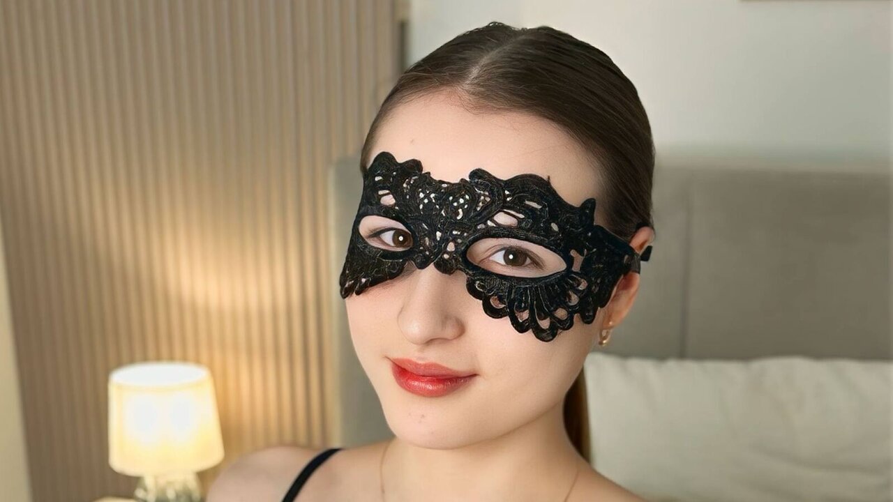 Live Porn Camera of LeslyGilbert