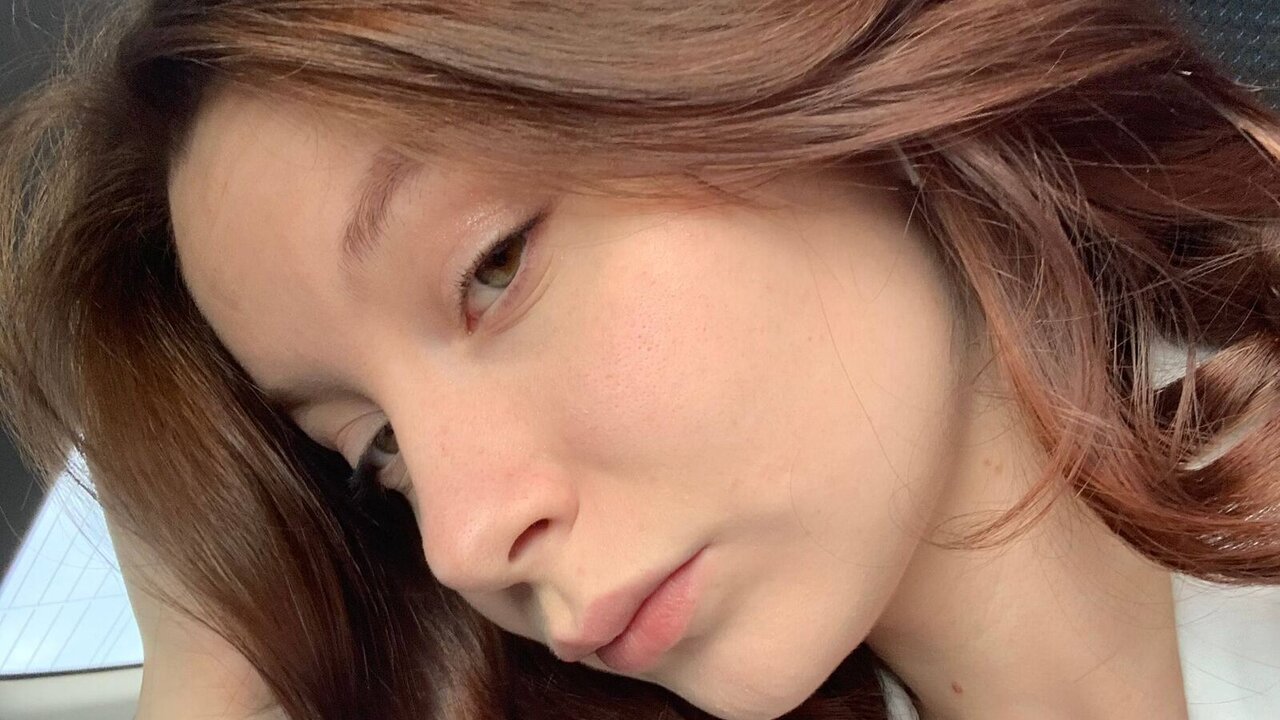 Live Porn Camera of LolaRaivis