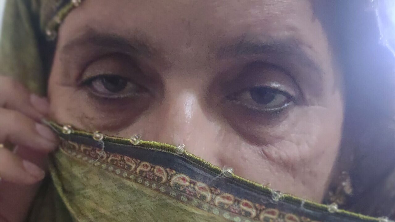 Live Porn Camera of MahiKimi