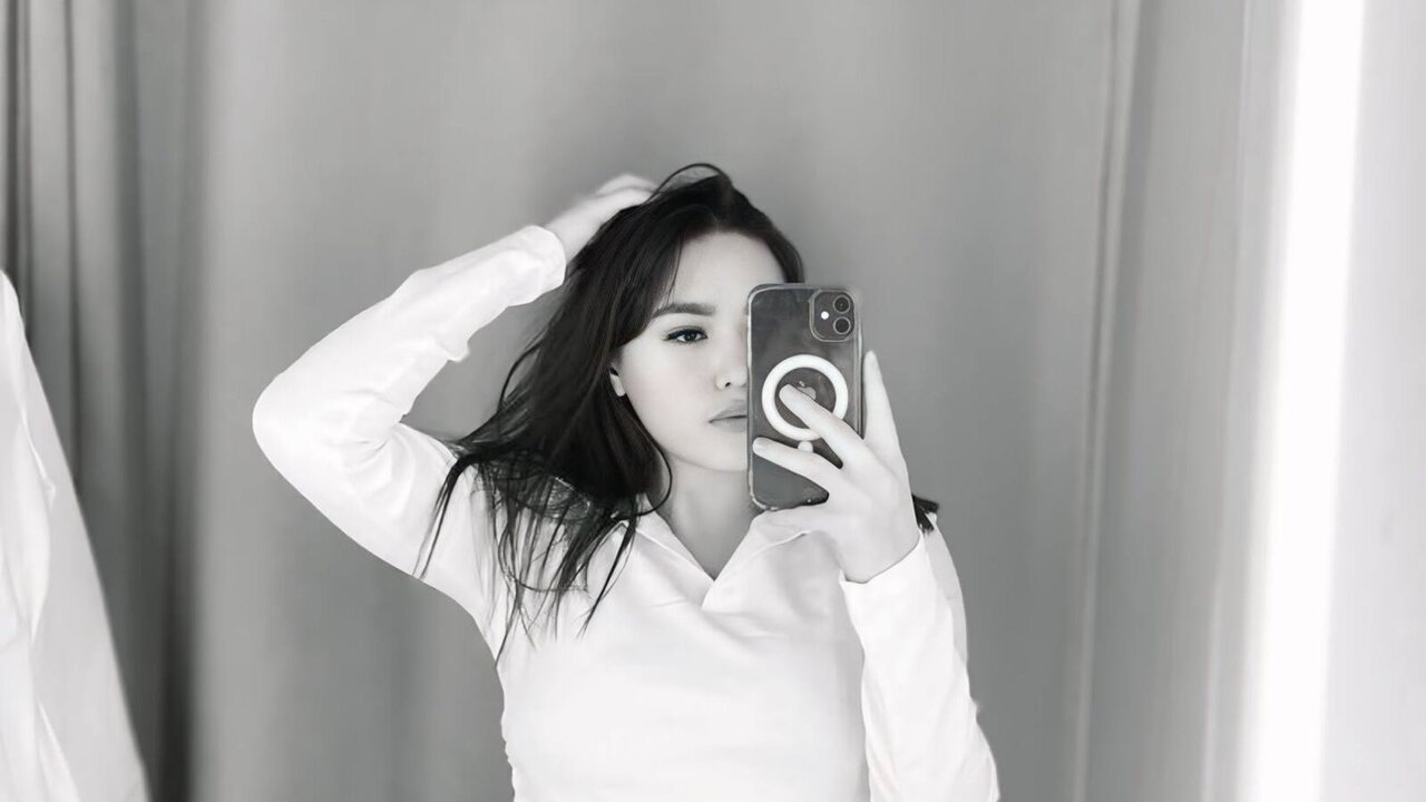 Live Porn Camera of MarlenaDutro